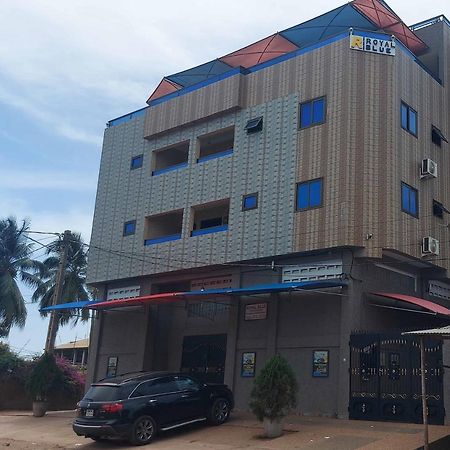 Royal Blue Guest House & Bar Lome Exterior photo